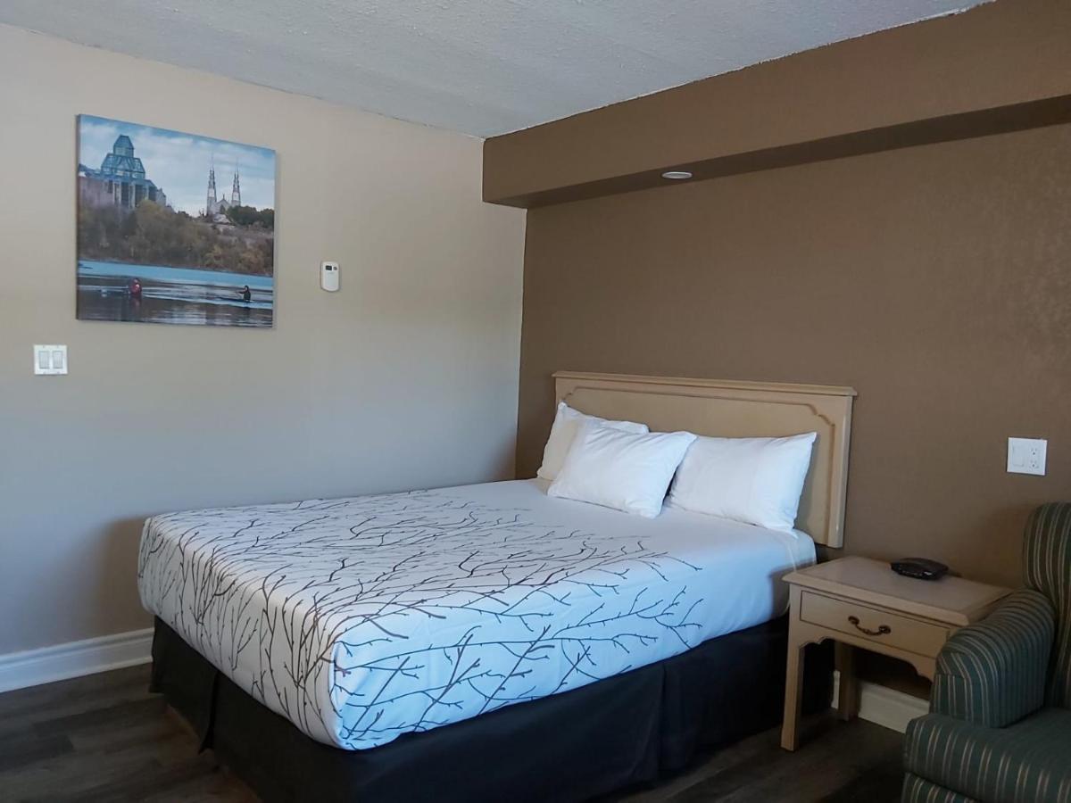 Arnprior Motor Inn Exteriér fotografie