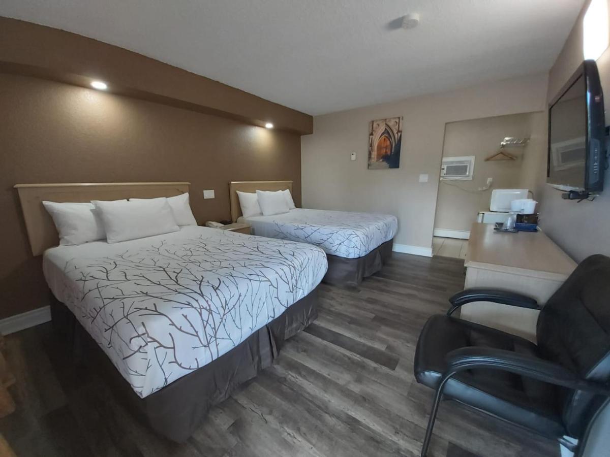 Arnprior Motor Inn Exteriér fotografie