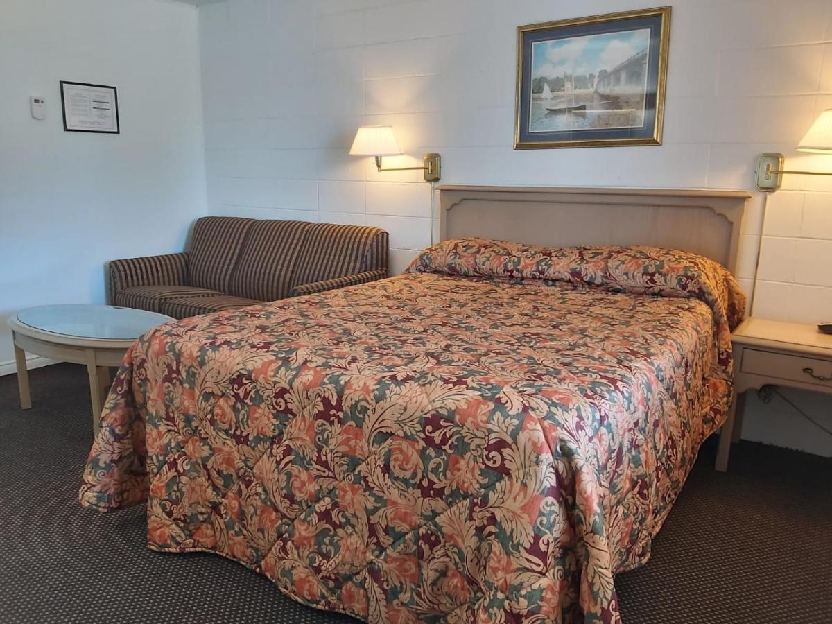 Arnprior Motor Inn Exteriér fotografie