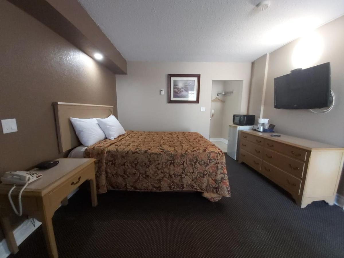 Arnprior Motor Inn Exteriér fotografie