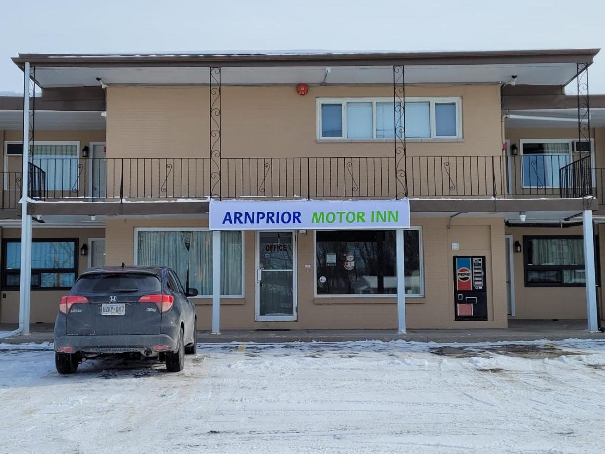 Arnprior Motor Inn Exteriér fotografie