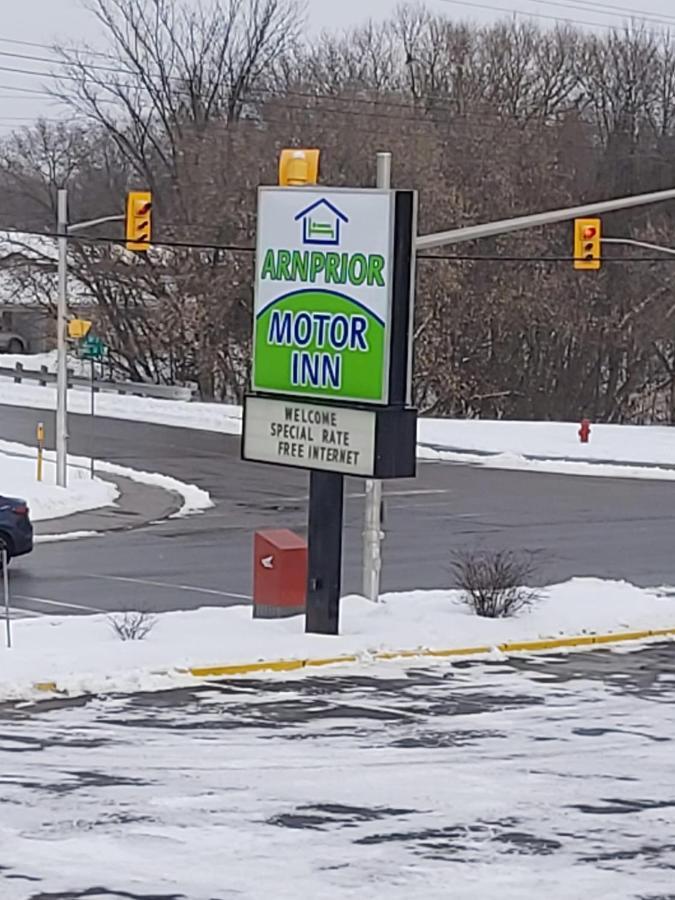 Arnprior Motor Inn Exteriér fotografie