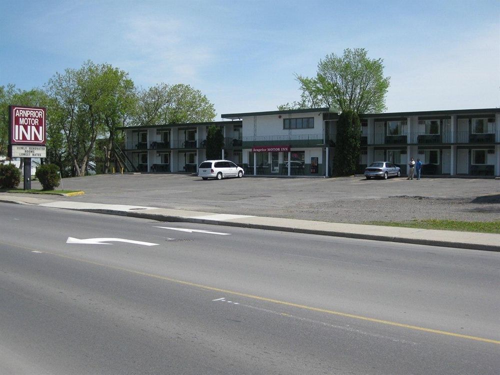 Arnprior Motor Inn Exteriér fotografie