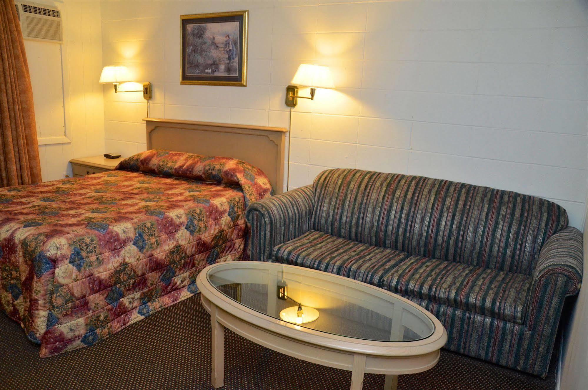 Arnprior Motor Inn Exteriér fotografie